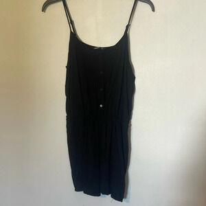 Homwo lightweight button black romper with pockets and elastic waist